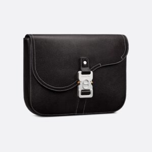 POCHETTE A5 SADDLE EN CUIR DE VEAU GRAINE NOIR