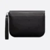 POCHETTE A5 SADDLE EN CUIR DE VEAU GRAINE NOIR